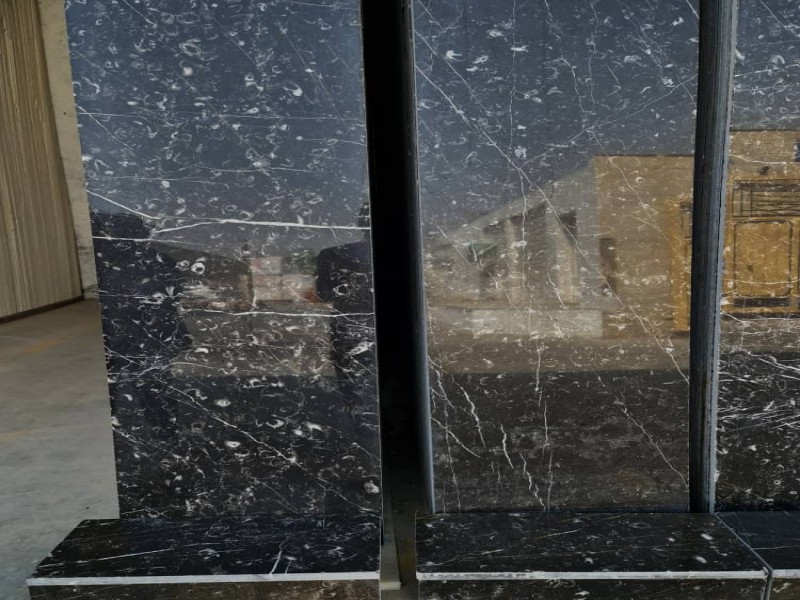 سنگ گلدن بلک کاشان1