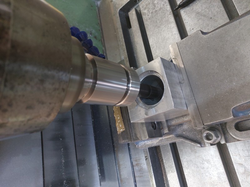 تولید قطعات تفلونی1