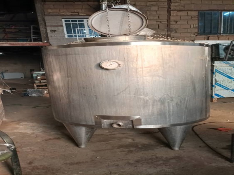 فروش مخزن استیل پروسس یک تنی2