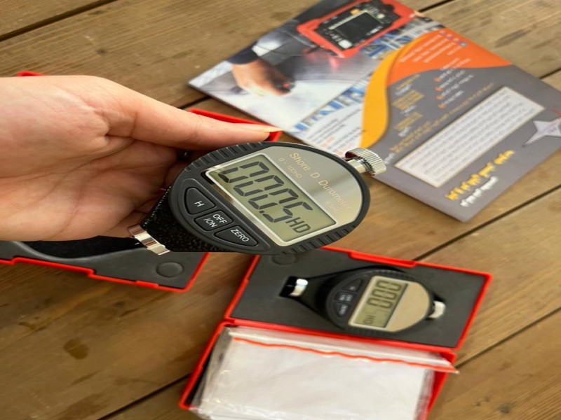 سختی سنج شور D برند SADT0