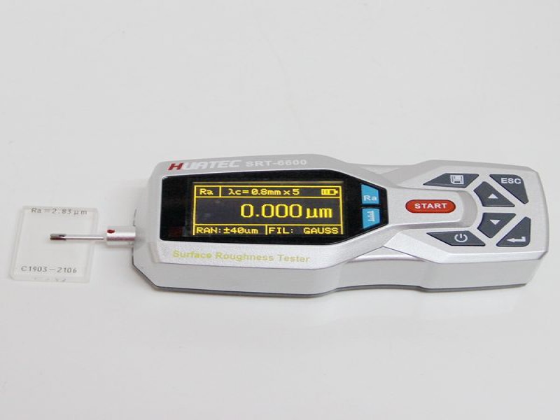 زبری سنج دیجیتال برند هواتک HUATEC مدل SRT-66000