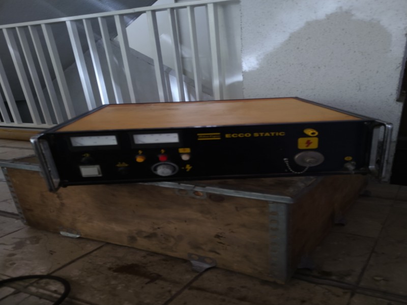 دستگاه الکترواستاتیک رنگ مایع ساخت اطلس کوپکو3