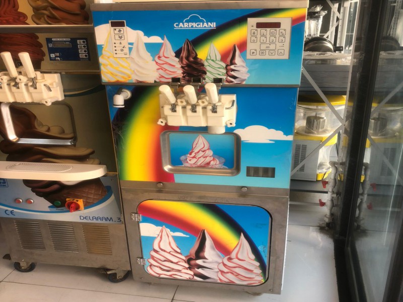 دستگاه بستنی ساز صنعتی0