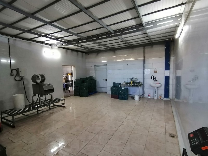 کارخانه 1800 متری شهرک صنعتی بزرگ اصفهان3