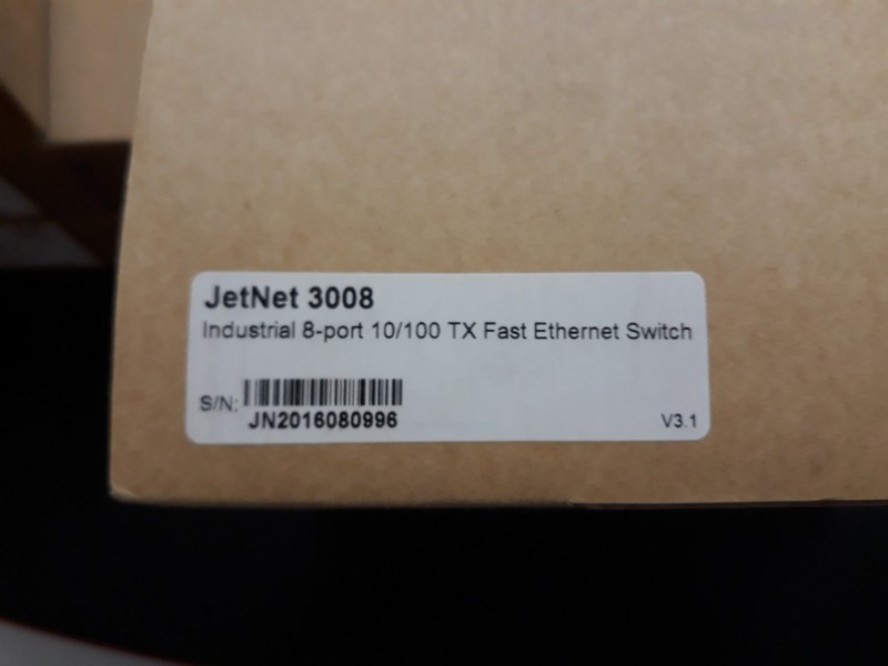 هاب سوئیچ مارک کورنیکس jetnet 30080
