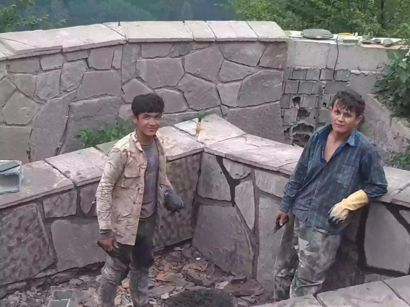 فروش سنگ لاشه ورقه ای سنگ مالون سنگ کوهی4