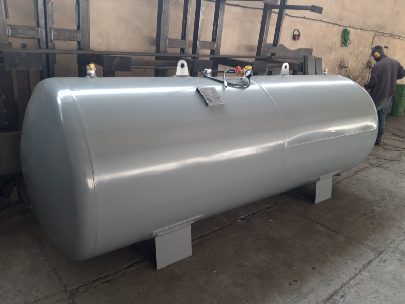 فروش مخزن گاز مایع باغ ویلادر کرج2