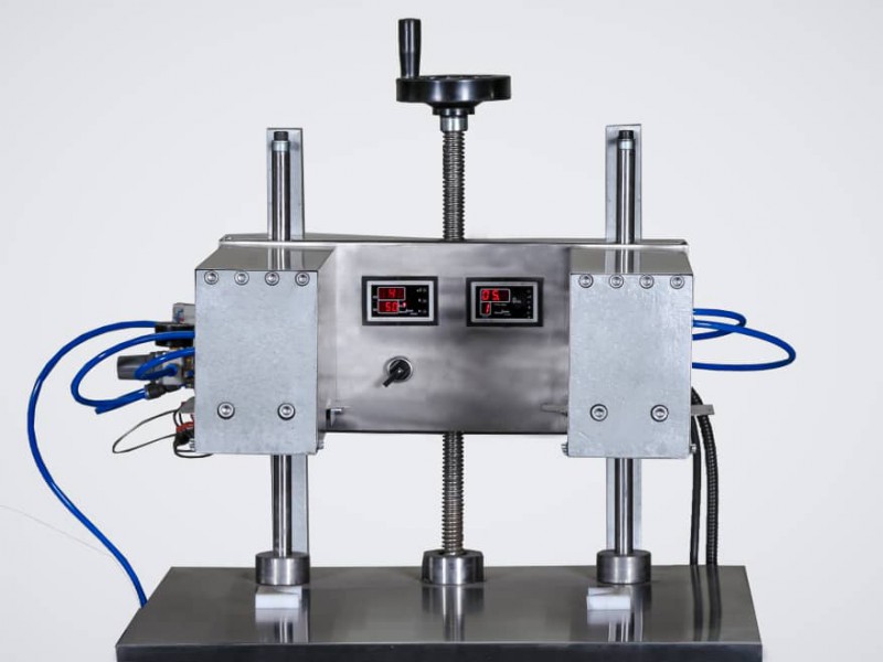 دوخت تیوپ پلاستیکی1