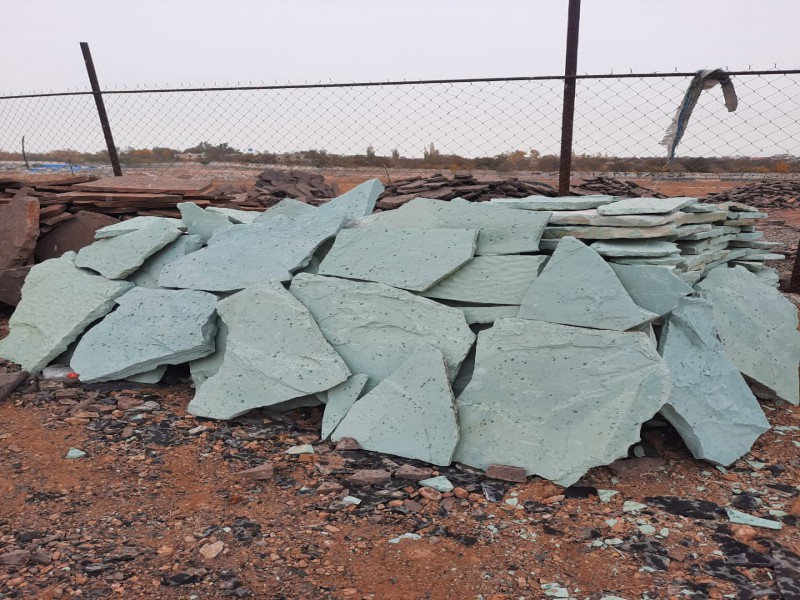 فروش سنگ لاشه ورقه ای سنگ مالون سنگ کوهی5