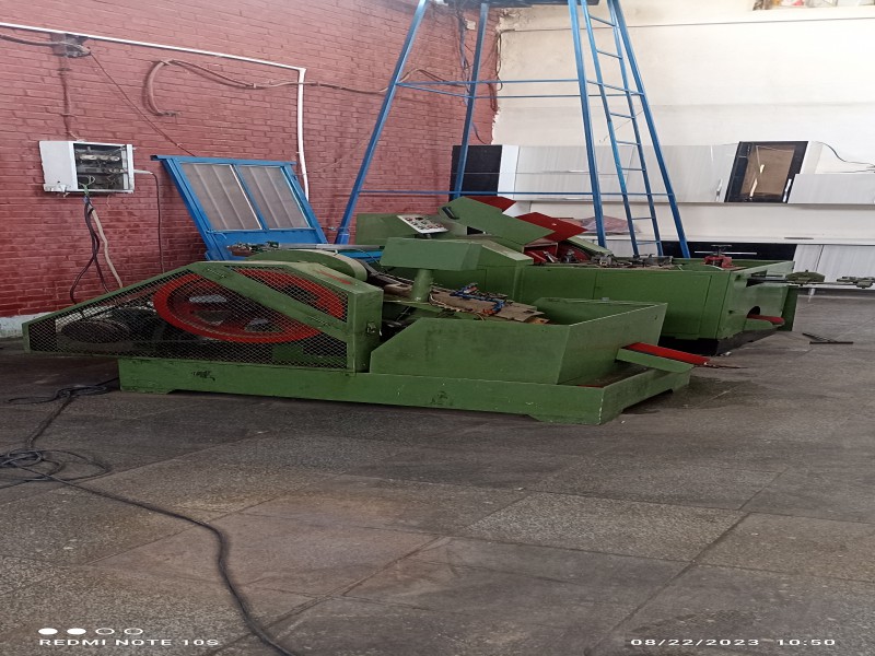 دستگاه تولید انواع پیچ ام دی اف0