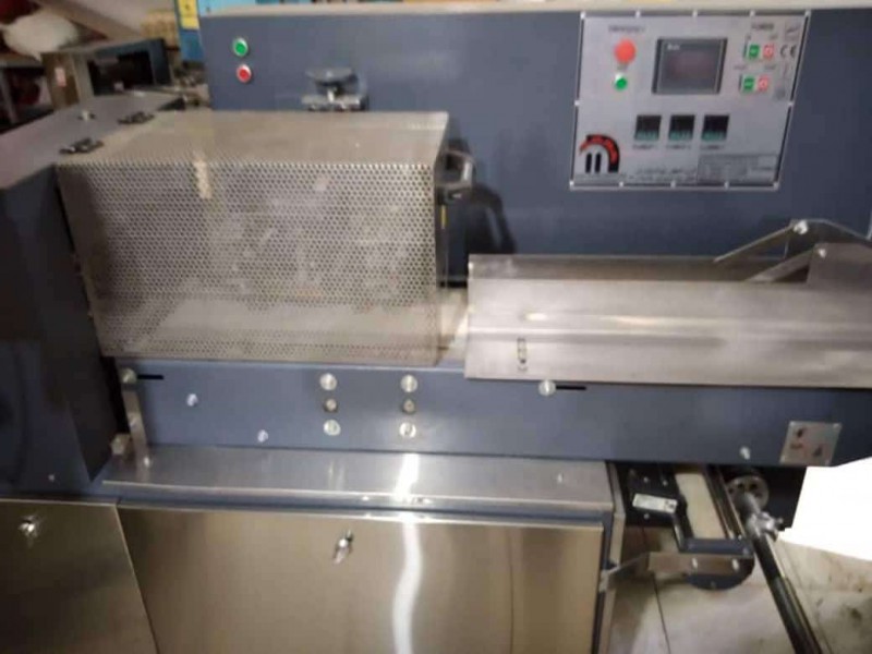 دستگاه بسته بندی پیلوپک B2410