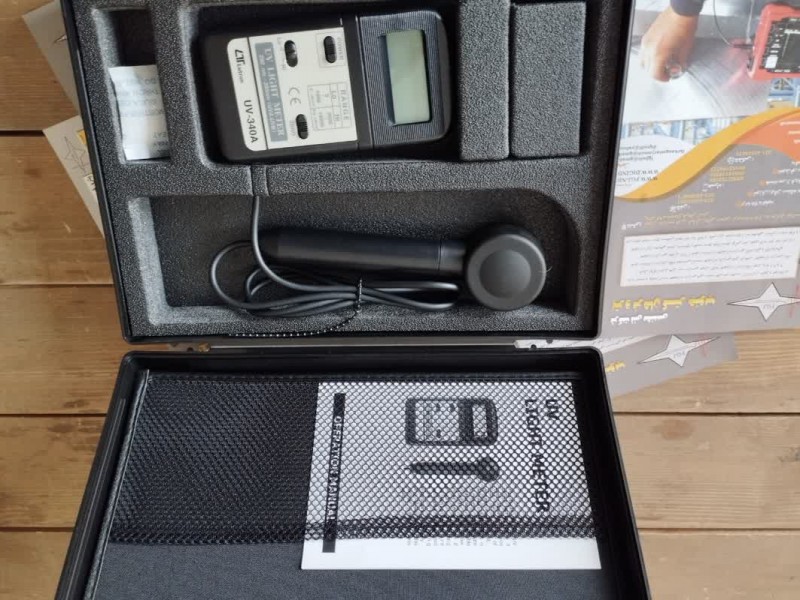 یووی لایت متر برند LUTRON مدل UV-340A1