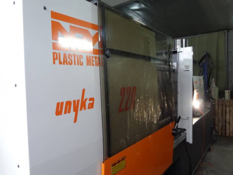 تزریق پلاستیک 220 تن متال  ایتالیا0