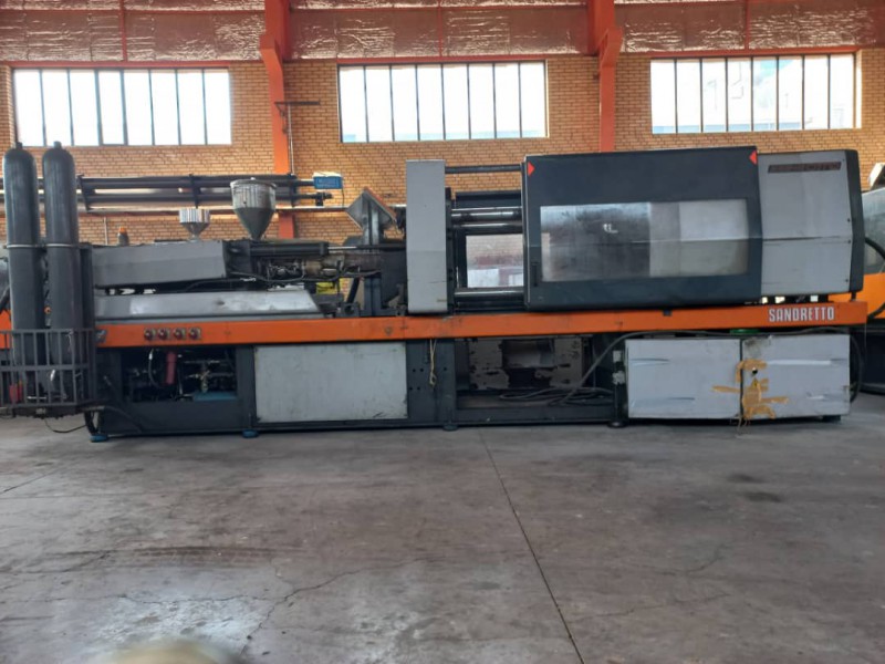 تزریق پلاستیک 270 تن سندرتو0