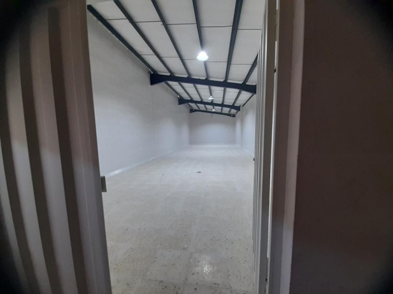 فروش کارخانه بهداشتی ، غذایی و دارویی4