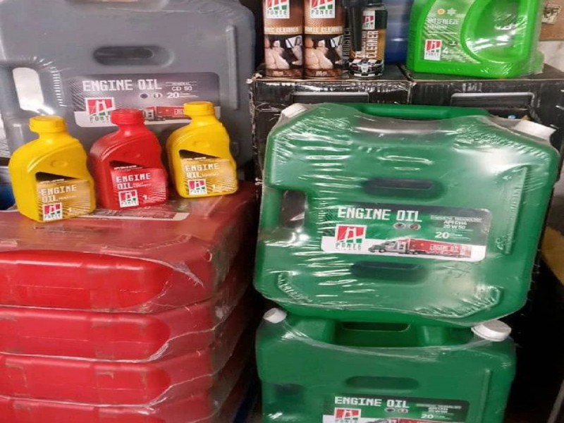 فروش محصولات پونته میلانو (روغن های موتوری ، صنعتی و...)0