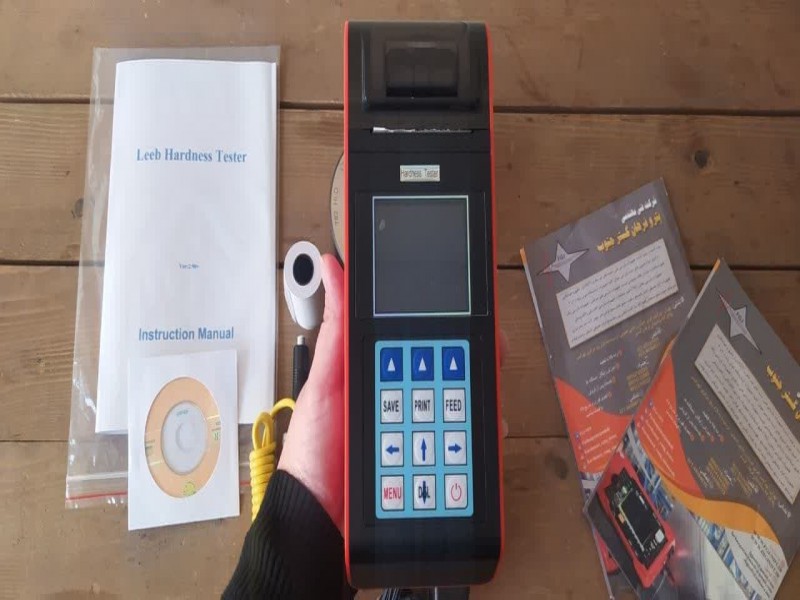 سختی سنج پرتابل LR-530 برند TESTECH1