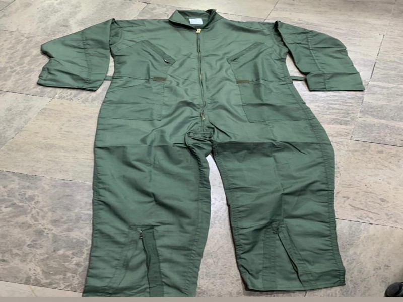 لباس خلبانی1