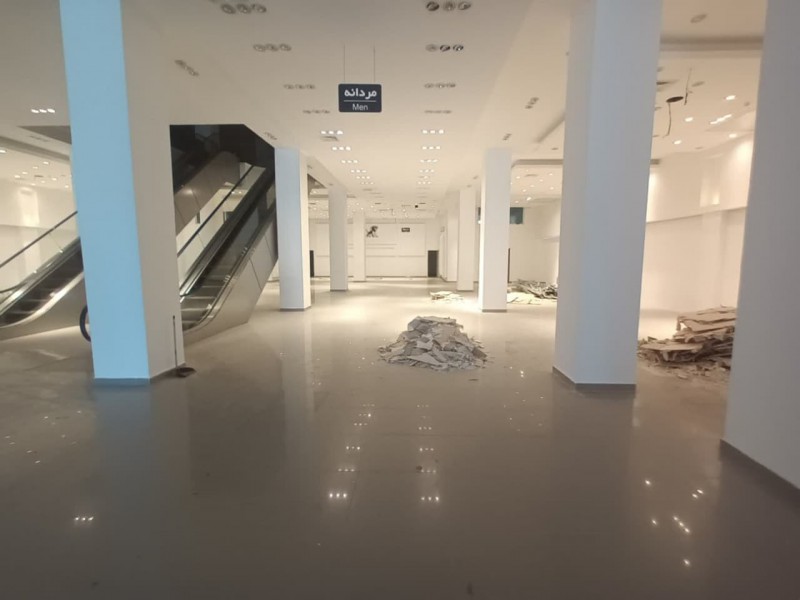 اجاره ی 5000متر مجتمع تجاری بر اصلی خیابان  چالوس به سمت نمک آبرود1