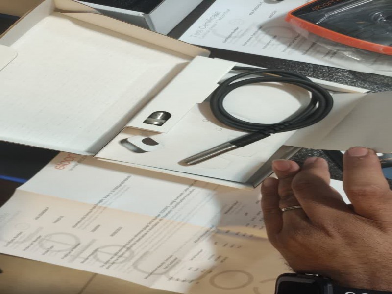 ضخامت سنج رنگ و روکش مدل  A456CFBS+CF1S  برند ELCOMETER2