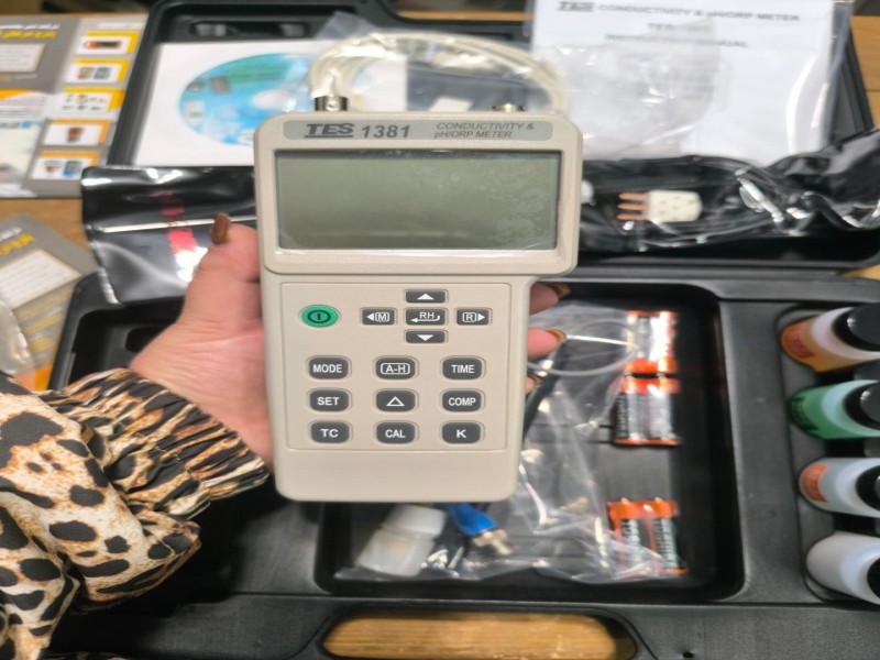 PH/EC/TDS/ORP/SALTمتر برند TES مدل TES-13811