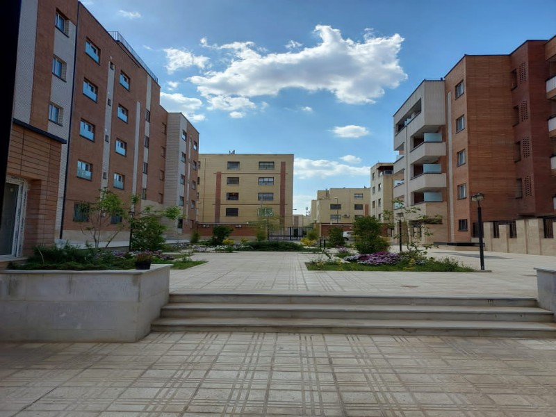 آپارتمان ۱۱۰ متری0