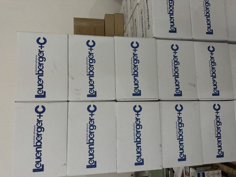 چسب لئونبرگر_چسب لیونبرگرایتالیا_چسب هاتملت لئونبرگر0