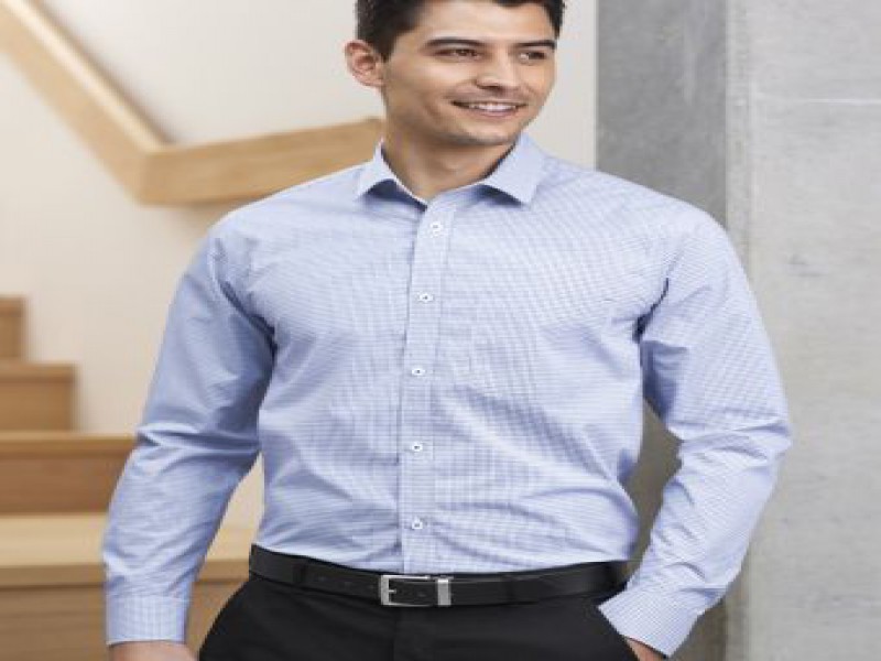 تولید و عرضه انواع لباس فرم اداری1