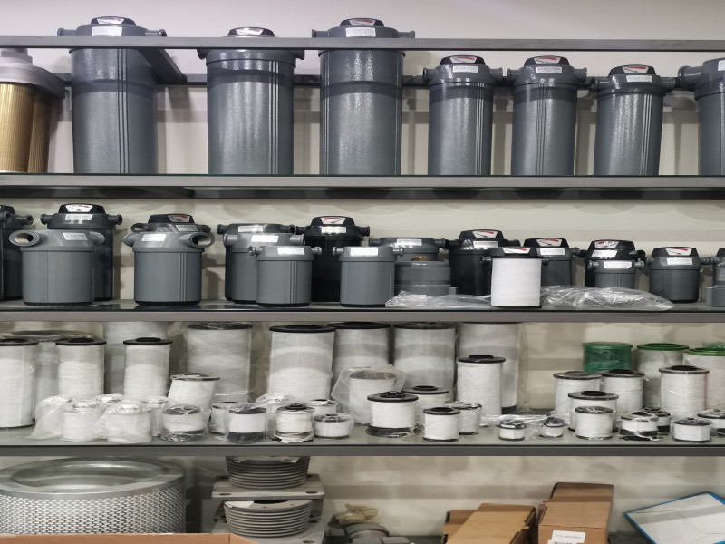 فیلترهای کمپرسور، کیت سرویس ها و رادیاتور، ایراند ارزن و روتورکمپ1