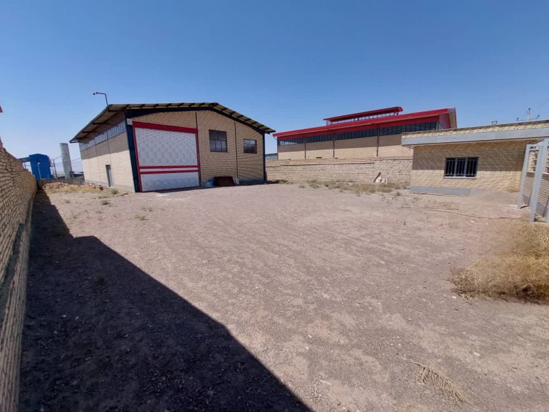 سوله صنعتی نوساز در بهترین موقعیت شهرک صنعتی چمران ساوه (زون شیمیایی) آماده فروش است!1