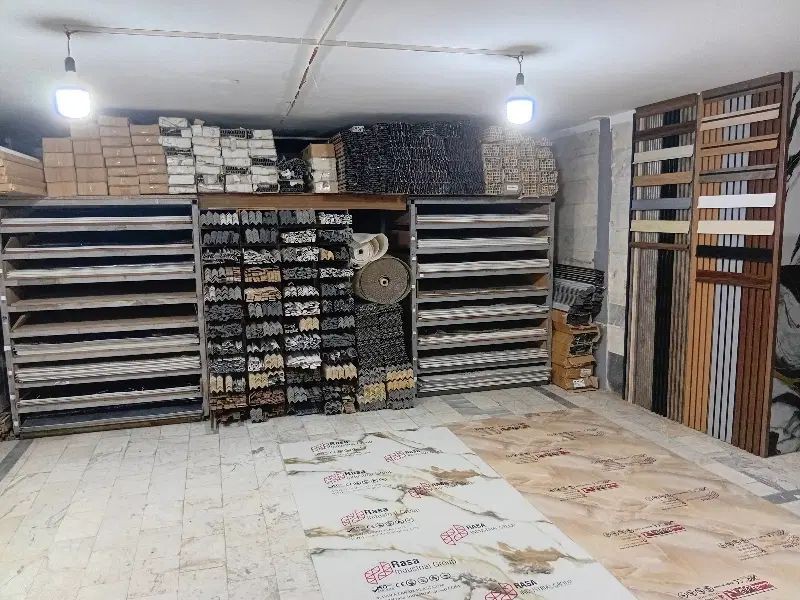 مجری کاغذدیواری0