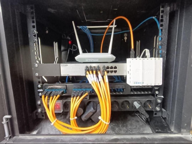 خدمات شبکه اکتیو و پسیو ویپ دوربین تحت شبکه11