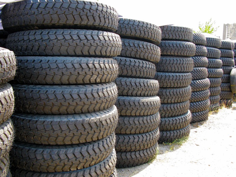 لاستیک باری سنگین و نیمه سنگین روکش و فابریک7