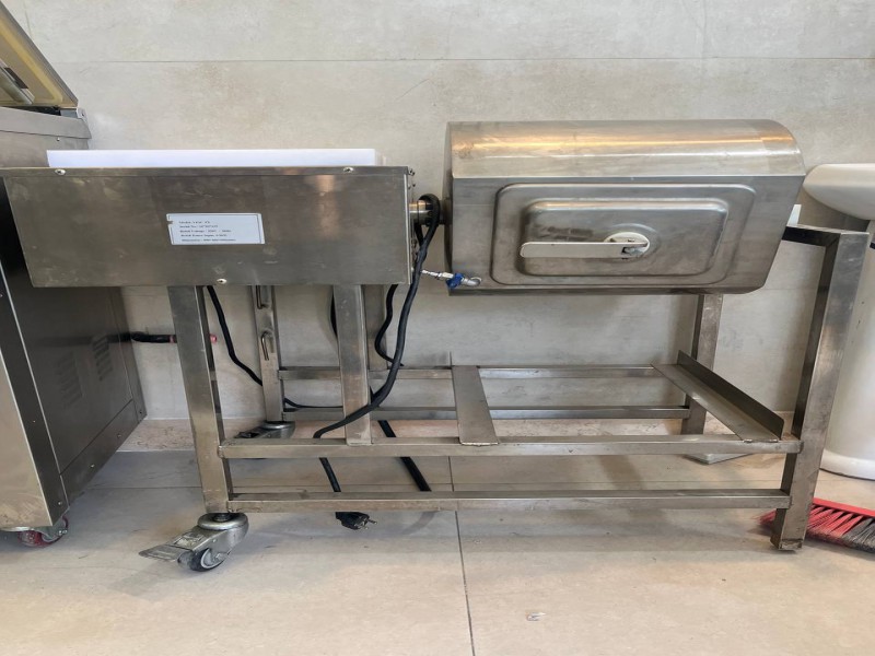 دستگاههای فروشگاه و کارگاه قطعه بندی مرغ1