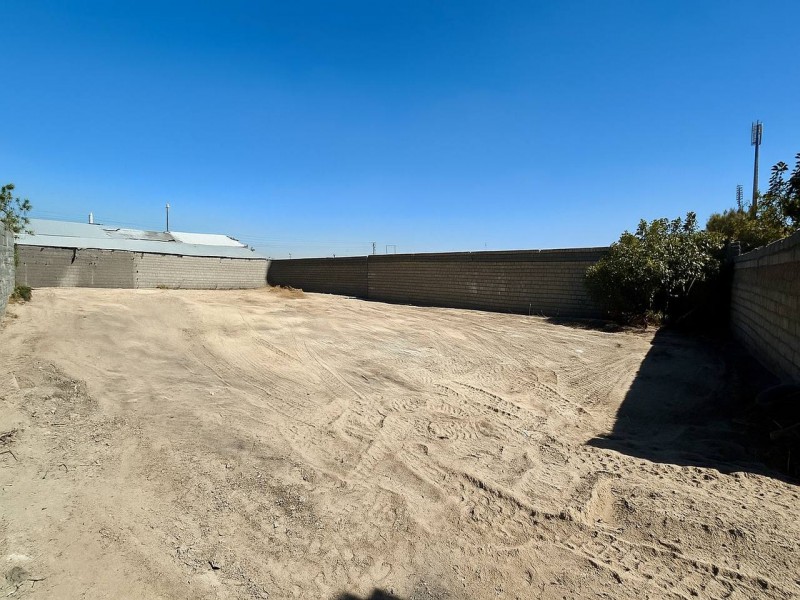 فروش زمین ۱۰۰۰ متری مناسب سوله و انبار در فردوسیه شهریار0