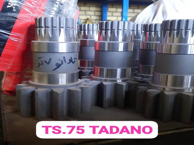 پینیون داخل گیربکس جرثقیل1