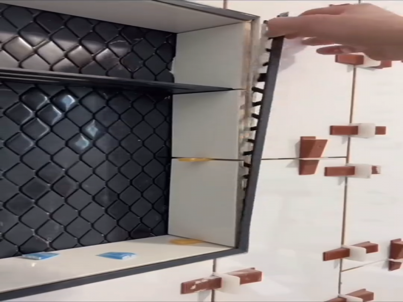 نصب نوار کنج کاشی و سرامیک؛ چگونه گوشه‌هایی زیبا و مقاوم با توپراک بسازیم؟3