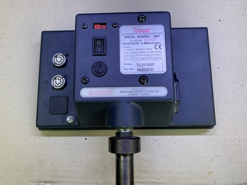 نمایشگردیجیتال خط کش صنعتی دو محور Newall1