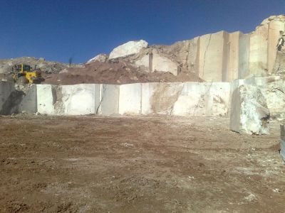 فروش معدن تراورتن در نزدیکی همدان خرید و فروش معدن تراورتن در همدان0