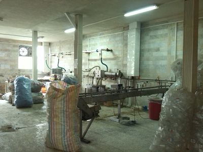 فروش کارخانه با وام مصوب استانداری در قزوین_فروش کارخانه مایعات شوینده در قزوین- فروش کارخانه مایعات شوینده در جاده قدیم کرج 2