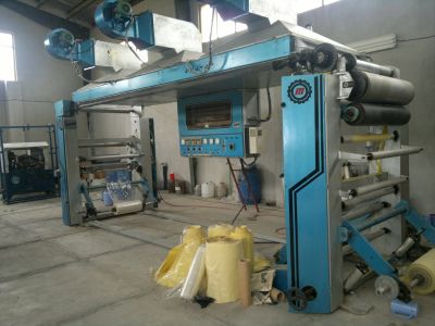 فروش دستگاه چاپ فلکسو 4رنگ و دستگاه لمینت کوتینگ در گیلان 1