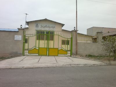 فروش کارخانه بسته بندی قند و حبوبات وآجیل و ادویه جات در شاهین دژ0