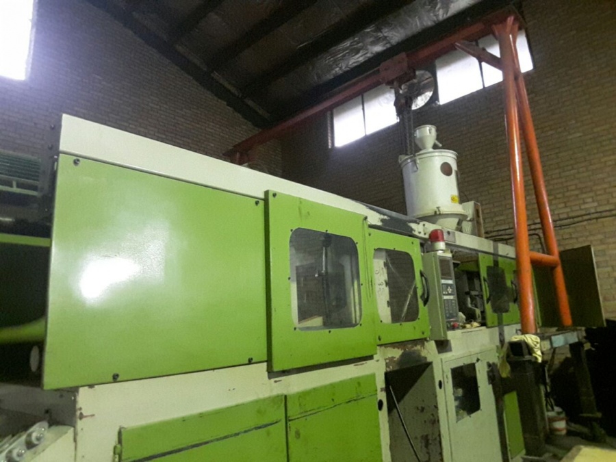 فروش‌ دستگاه تزریق و قالب های پلاستیک1