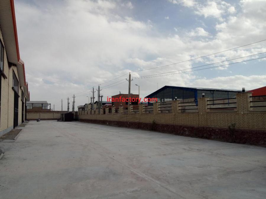 زمین 8000 متر سوله 5250 متر شهرک صنعتی شمس آباد0