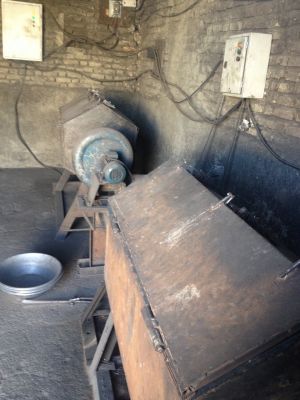 فروش خط تولید میخ و سیم توری فلزی -فروش ماشین آلات روسی تولید میخ4