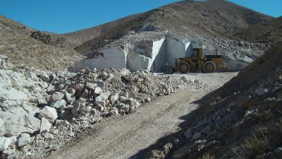 فروش معدن مرمریت در چناران_فروش معدن مرمریت در استان خراسان5