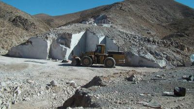 فروش معدن مرمریت در چناران_فروش معدن مرمریت در استان خراسان4