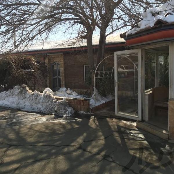 فروش ملک صنعتی 2200 متری با سوله و اداری در کرج1