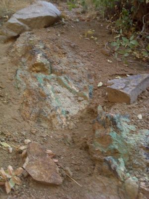 فروش معدن مس در سبزوار واقع در ششتمد با شرایط مناسب2