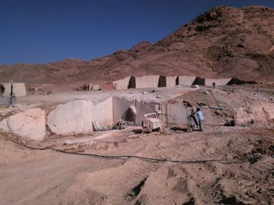 فروش معدن مرمریت در بجستان- فروش معدن مرمریت در استان خراسان2